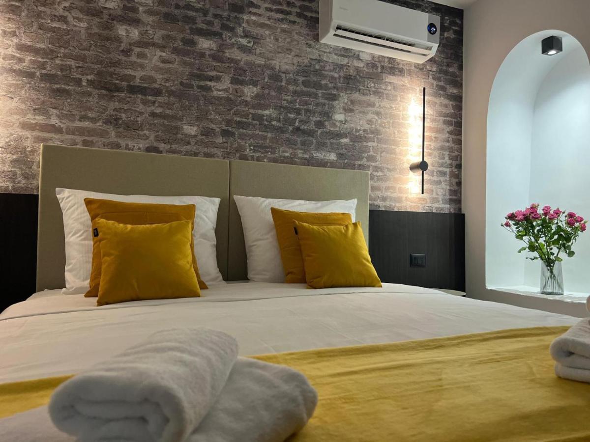 Arena Prestige Rooms Pula Exterior foto